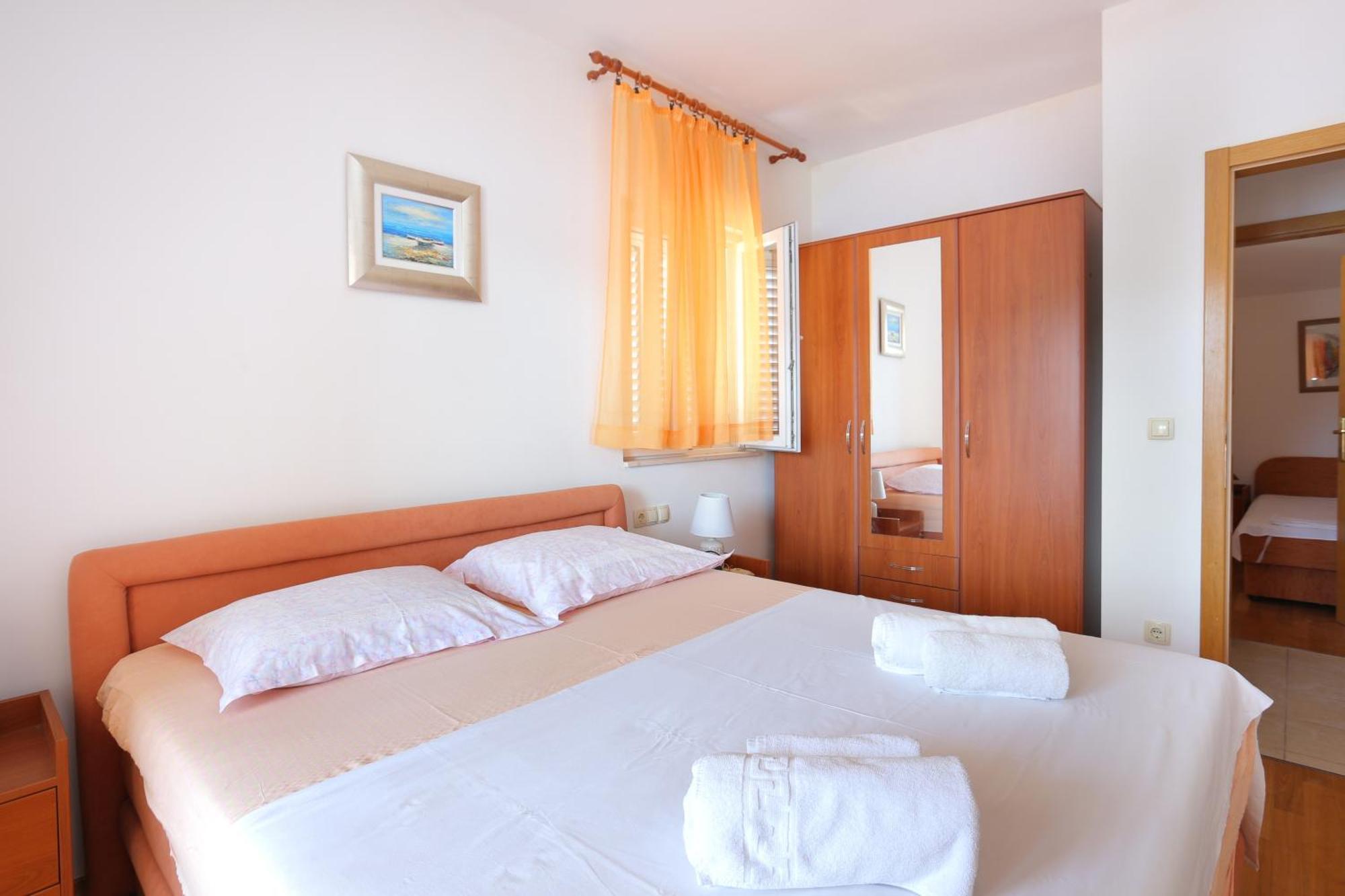 Apartments By The Sea Seget Vranjica, Trogir - 13771 Chambre photo